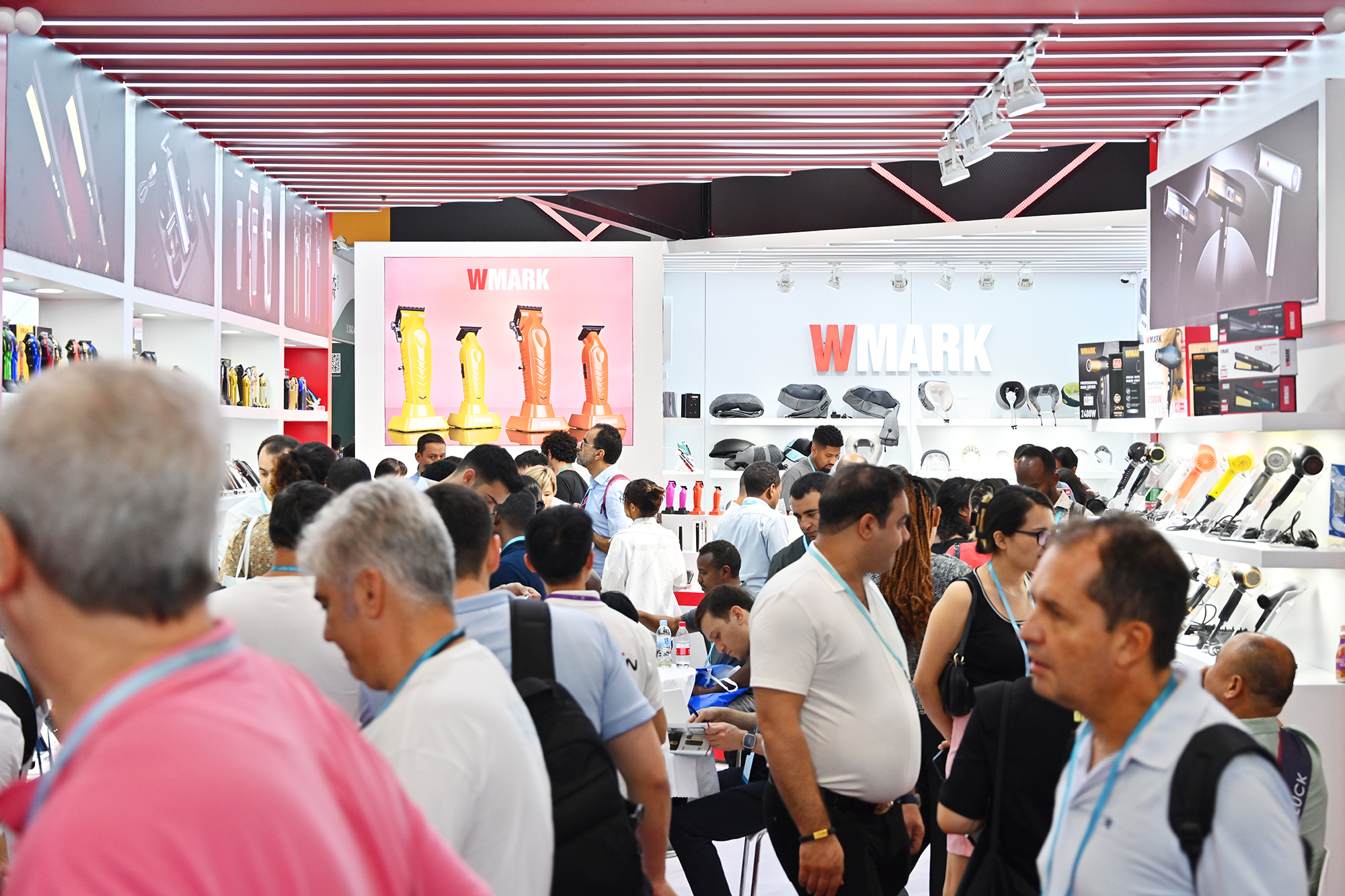 WAMRK Unveils Next-Generation Hair Clipper with Revolutionary Maglev Motor at the 135th Canton Fair